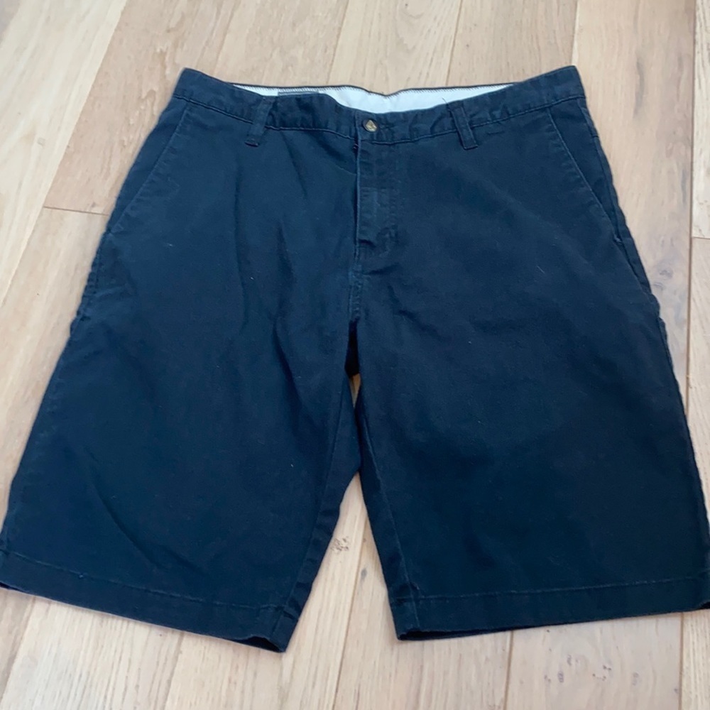 Volcom black shorts
